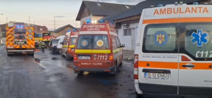 Incendiu puternic în cea mai mare piață agroalimentară din Iași. Sute de metri pătrați de spații comerciale au fost distruse