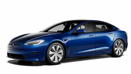 Tesla îmbunătățește vehiculele Model S şi X în SUA şi le majorează preţurile cu 5.000 de dolari