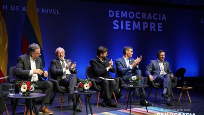 Pedro Sánchez îi îndeamnă pe oficialii din America Latină să combată extremismul de dreapta