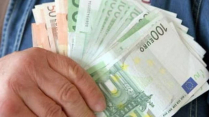 Crește ajutorul de stat pentru această categorie de români. Banii intră pe card chiar din luna iunie
