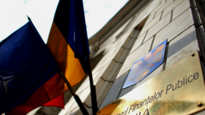 Titlurile de stat pe 10 ani, în lei, au ajuns la o rată de 8,55% pe piaţa secundară, în creştere de la 8,14% miercuri