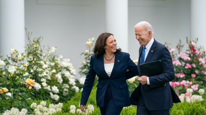 Joe Biden, găsit vinovat de eșecul candidaturii Kamalei Harris pentru că a rămas în cursă prea mult timp. „Ne-a distrus complet”