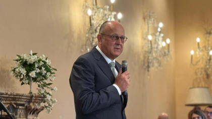 ​Dan Şucu, fondatorul Mobexpert, acţionarul majoritar al cluburilor de fotbal FC Rapid şi Genoa şi preşedintele Concordia: Sportul profesionist este un vis, dar e important pentru copiii noştri să fie parte dintr-o echipă sportivă, să înţeleagă că pot face ceva măreţ doar în echipă, niciodată singuri. Prin sport, ei pot sta departe de droguri şi alcool