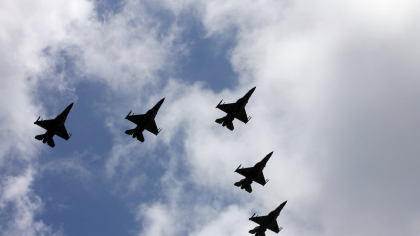 Irakul acuză că 50 de avioane de luptă israeliene au încălcat spaţiul său aerian: „Au survolat orașele Basra, Najaf și Karbala”