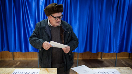 Duminica indecișilor: cine sunt alegătorii nehotărâți care pot desemna viitorul președinte? Sociolog: „Chiar și 1% dacă decid să voteze, ei devin relevanți“