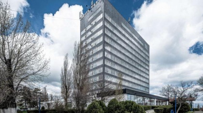 Hotelul Perla din Mamaia devine principala ruină a Litoralului românesc