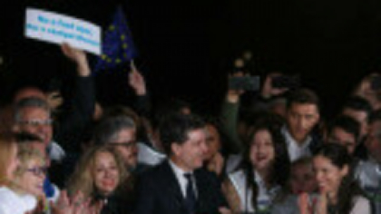 Victoria lui Nicușor Dan „este prima lovitură dură pentru suveranişti în Europa”. Ce scrie presa străină