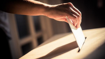 Cum poți cere urna mobilă în turul doi al alegerilor prezidențiale 2025. Termenul limită pentru depunerea cererilor și procedura de vot