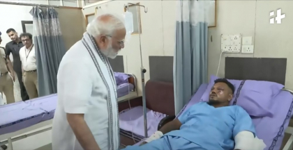 „Am văzut cu ochii mei tot accidentul”- Povestea supravieţuitorului accidentului aviatic din India. VIDEO