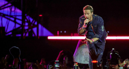 Directorul unei mari companii de tech, surprins în timp ce își înșela soția cu o colegă la concertul Coldplay. Liderul trupei i-a dat în vileag fără să vrea!
