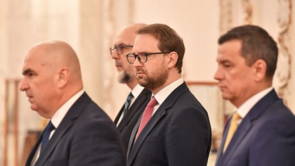 Coaliția analizează scăderea salariilor cu 10% în toată administrația de stat pentru 2026
