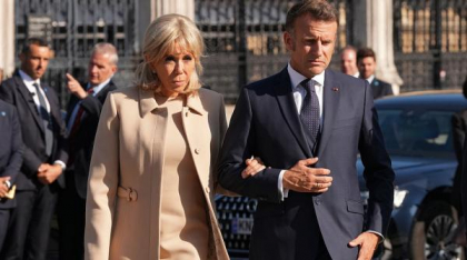 Cuplul Macron va prezenta „dovezi fotografice și științifice” că Brigitte este într-adevăr femeie, după acuzațiile din SUA