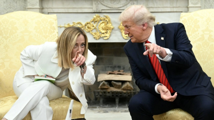 Trump și Macron „se luptă” la summitul pentru pace din Gaza / Trump în Egipt: Acordul privind Gaza nu ar fi existat fără loviturile SUA asupra Iranului