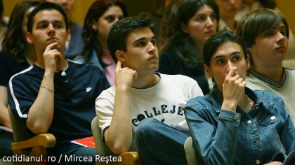 Universitate din Capitală, cursuri suspendate miercuri