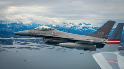 Danemarca organizează un exercițiu militar în Groenlanda, cu prezența unor aliați din NATO, dar fără SUA. Rusia amenință că va lua măsuri contra Danemarcei