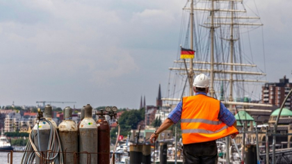 Mesajul unei românce stabilite de 18 ani în Germania pentru cei care vor să muncească acolo: „Nemții sunt reci și sceptici, îți trebuie…”