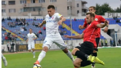 Are cinci titluri cu CFR, iar acum a revenit acasă. Fotbalistul a fost prezentat oficial