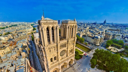 Catedrala Notre-Dame va avea vitralii contemporane, expuse în avanpremieră la Grand Palais