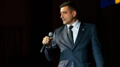 George Simion îi vrea acasă pe cei 6 milioane de români de peste hotare. "Fondurile UE să meargă la rezolvarea acestei probleme"