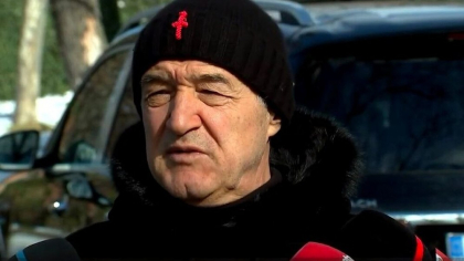 Becali își întoarce fața către Simion: „E din nou băiatul meu”. „Ce vrei să fac, să-mi pun nepoţii să poarte fustă (...)?”