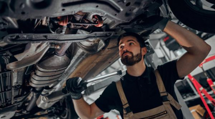 Amenzile uriașe nu-i sperie pe conducătorii auto. Piesa obligatorie la care șoferii renunță