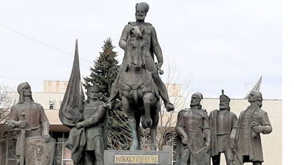 Grupul Statuar „Mihai Viteazul” din Sf. Gheorghe în stare jalnică