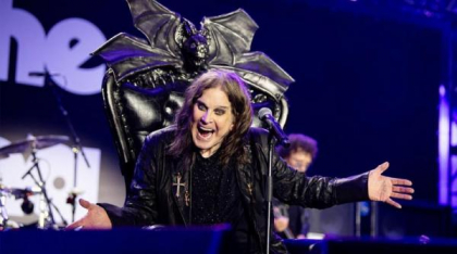 Ultimele imagini cu Ozzy Osbourne pe scenă. A susţinut un concert uriaş de adio cu doar câteva săptămâni înainte să moară