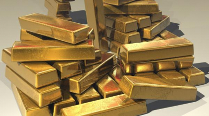 Prețul aurului explodează. Investitorii caută siguranță în vremuri tulburi