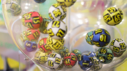 Rezultate LOTO 10 iulie 2025. Numerele câştigătoare la Loto 6 din 49, Joker şi Noroc. Report de peste peste 2,37 milioane de euro la loto 6/49