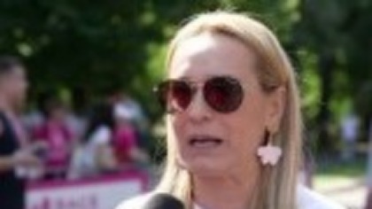 Bucureștiul s-a colorat în alb și roz. Mesajul Andreei Esca la „Race for the Cure”