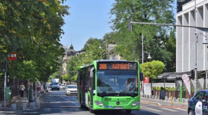 Traseul autobuzului 205, care trece prin centrul Bucureștiului, va fi modificat în fiecare weekend, până în octombrie. Ce rută va avea
