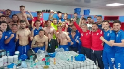 Chindia s-a salvat de la retrogradare după un baraj dramatic, revenind de la 0-2