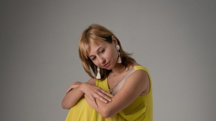 Cele 2 zodii care nu trebuie să se îmbrace niciodată în galben. Par bătrâne și le strică tot farmecul