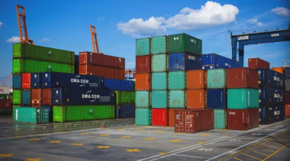Deficit comercial URIAȘ. Importurile României depășesc exporturile cu peste 2,6 miliarde de euro