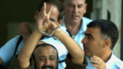 Israelul refuză să-l elibereze din închisoare pe cel mai popular lider palestinian. Cine este temutul Marwan Barghouti