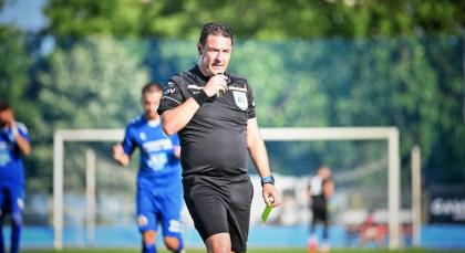 Prea grași pentru a trecere testele! Trei arbitri nu au putut face baremul impus la probele fizice