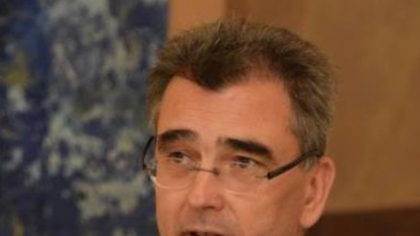 Incapacitatea Guvernului Bolojan ne costă 15 miliarde de lei pe an, acuză senatorul AUR Petrișor Peiu