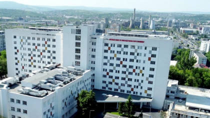 Probă prelevată de pe mâna unei asistente medicale de la Spitalul pentru copii "Sf Maria", pozitivă la bacteria Serratia marcescens