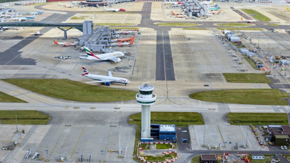 Aeroporturi europene, vizate de un atac cibernetic. MAE avertizează românii care călătoresc în UK, Germania și Belgia