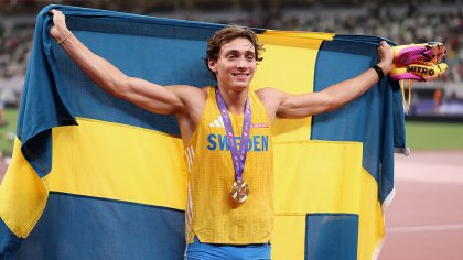 Duplantis, bani pe măsura recordului istoric! Suedezul a încasat cel mai mare premiu al carierei după Mondialele de la Tokyo