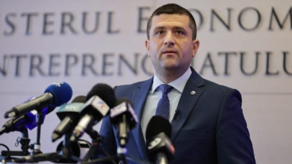 Radu Miruță și-a făcut vacanțele în Grecia și crede că raportul preț-calitate nu este în favoarea turismului românesc. Primarul din Mangalia se va supăra
