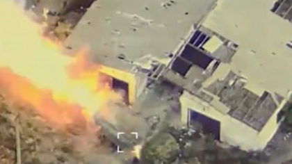 Momentul spectaculos când o rachetă de pe un lansator multiplu nord-coreean, trimis în sprijinul rușilor, a fost lovită de o dronă ucraineană VIDEO