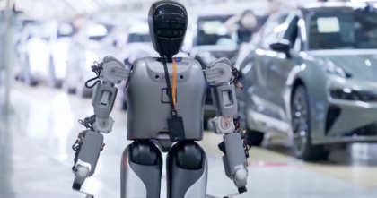 China întră în era roboților umanoizi: Comenzi de peste 200 milioane yuani și planuri de 10.000 unități