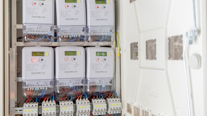 Cum se vor schimba prețurile la energia electrică după 1 iulie 2025. Cele mai bune oferte pe regiuni