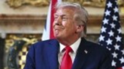Trump vrea ca posturile care îl critică să-și piardă licența. Reacția sa după ce ABC a suspendat emisiunea lui Jimmy Kimmel