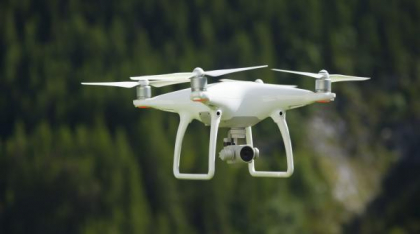Guvernul vrea ca primăriile să folosească drone pentru a depista construcțiile ilegale.„E o metodă folosită și în alte state ale UE”