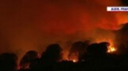 Incendiile de vegetație fac ravagii în sudul Franței. Zeci de pompieri români ajută la stingerea flăcărilor