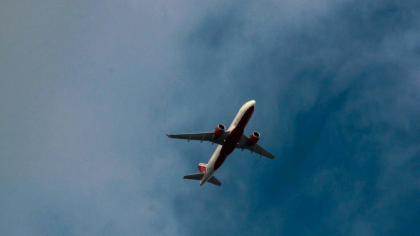 Bătaie între 30 de pasageri pe un zbor HelloJet de la Tel Aviv la București