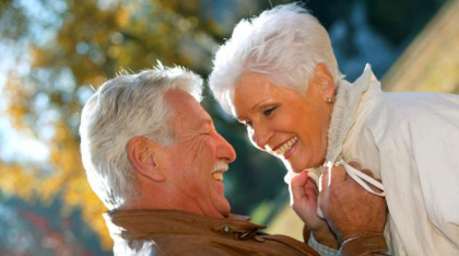 Ce ne pot învăța Baby Boomers despre reziliență: 8 lecții psihologice din copilăria lor