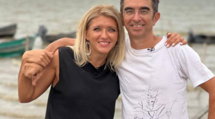 Oana Paraschiv și Mihai Găinușă la „Poftiți pe la noi: Poftiți la întrecere”:  „Atâta muncă la câmp am mai făcut doar la munci patriotice”. Din 2 iunie, de luni până miercuri, de la 20.30, la Antena 1